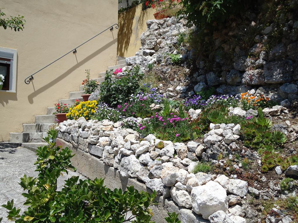 La Candeletta Hotel Santo Stefano Di Sessanio Exterior photo