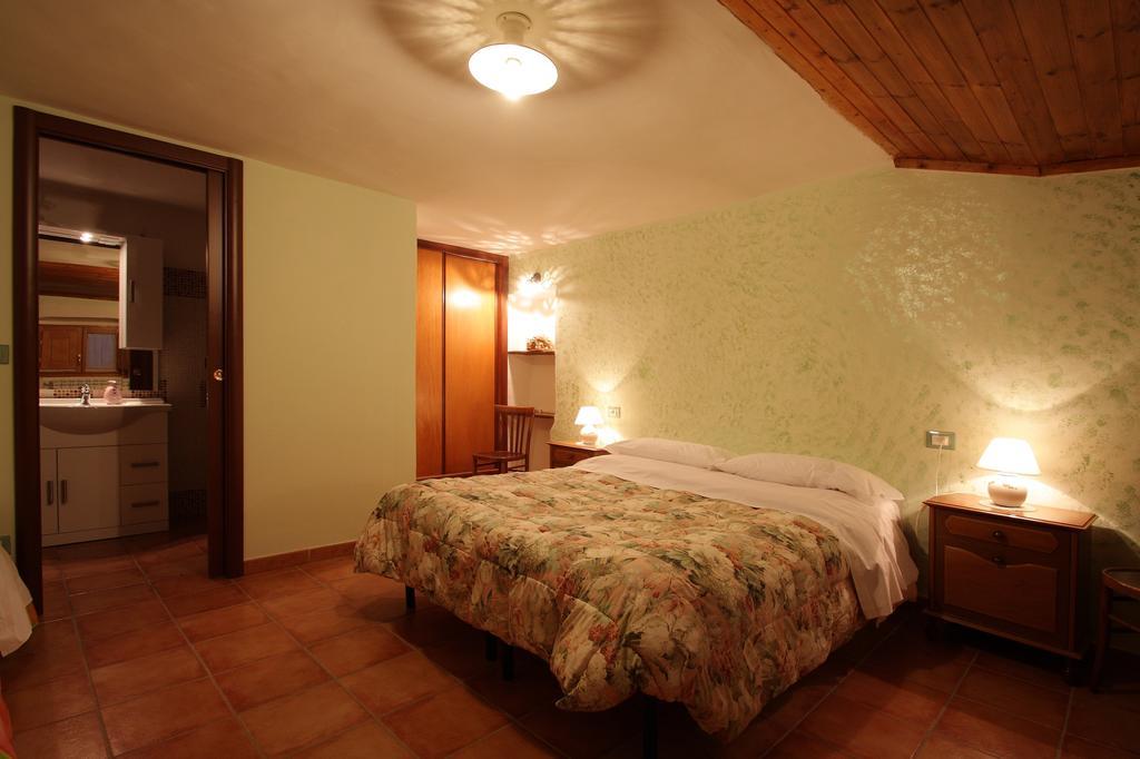 La Candeletta Hotel Santo Stefano Di Sessanio Room photo